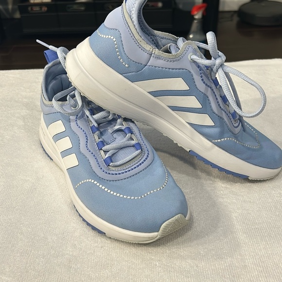 Adidas cloud foam comfort sneaker - Picture 1 of 6